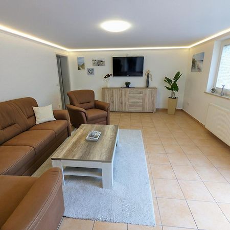 Ferienhaus Sellin 外观 照片